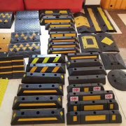 西安哪里有交通設(shè)施批發(fā)廠家？西安交通設(shè)施批發(fā)市場？