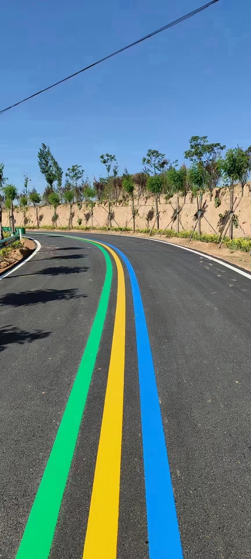 誰知道蘇州道路劃線公司電話，蘇州道路劃線施工單位？