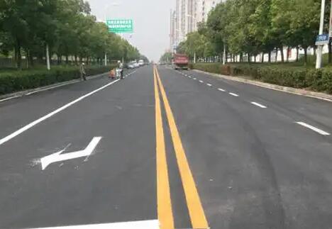 蘇州道路劃線的材料怎么樣選擇好的？