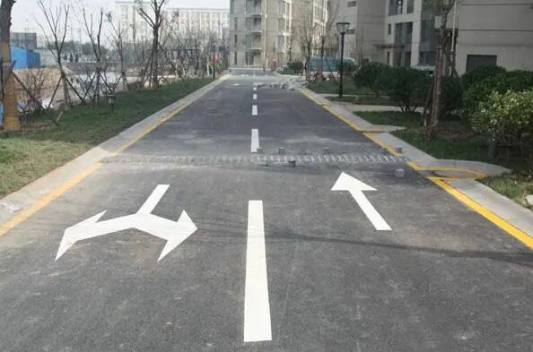 蘇州道路劃線一般什么樣的單位能做，馬路上劃線是哪個(gè)部門？