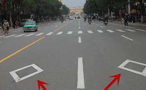 道路劃線，車位劃線，停車位劃線