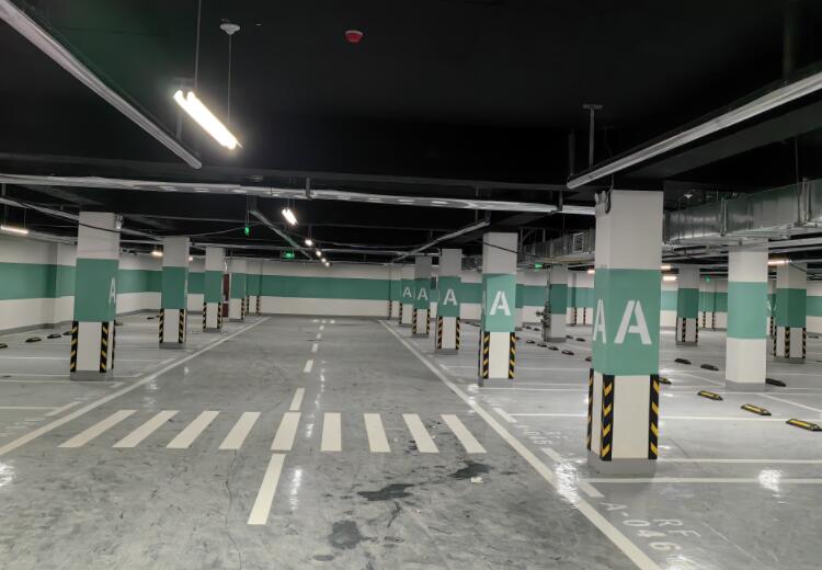 鎮(zhèn)江停車場(chǎng)劃線一個(gè)要花多少錢？飛揚(yáng)市政費(fèi)用合理