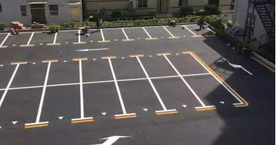 鹽城停車位劃線施工隊(duì)？飛揚(yáng)市政專業(yè)可靠