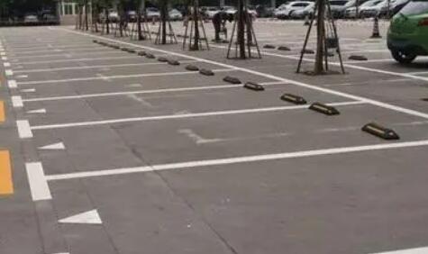 淮南有專業(yè)做車位畫線的嗎？飛揚(yáng)為您提供優(yōu)質(zhì)解決方案！