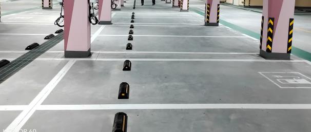 合肥車位劃線解析，地下車庫(kù)減速帶設(shè)置原則？