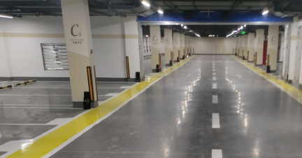 蘇州小區(qū)停車位劃線施工的價(jià)錢 ？