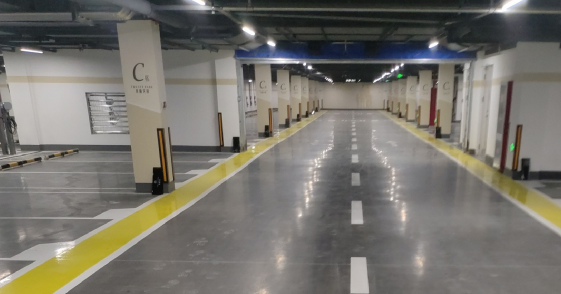 蘇州車位劃線分析，熱熔和環(huán)氧哪個貴？