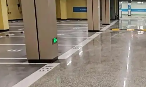 蘇州無(wú)機(jī)磨石價(jià)格揭秘，無(wú)機(jī)磨石價(jià)格是多少錢(qián)一平方？