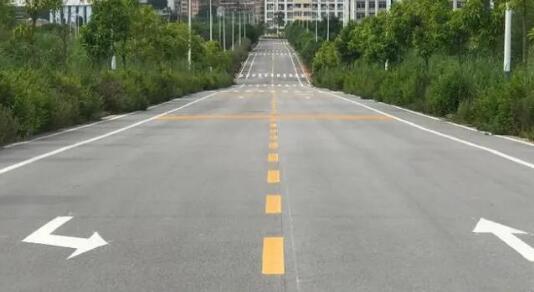 蘇州廠區(qū)劃線，自有施工團(tuán)隊打造安全高效廠區(qū)