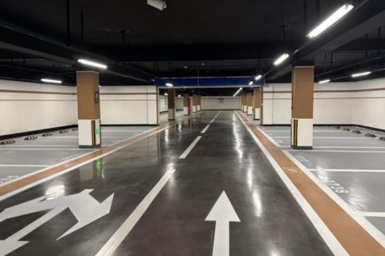 蘇州吳江廠區(qū)劃線專業(yè)施工，打造有序交通環(huán)境